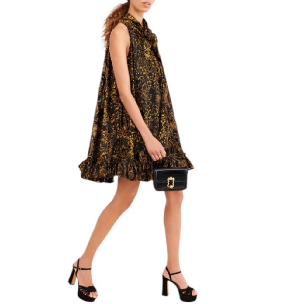 HEMANT & NANDITA➕Gold Dust Woman Dress - Picture 4 of 10